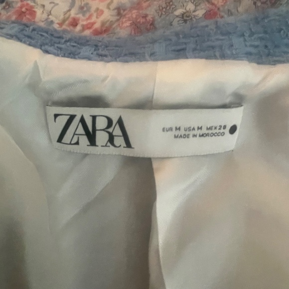 Zara blue Short Boucle Jacket Size M EXCELLENT condition - Picture 2 of 11